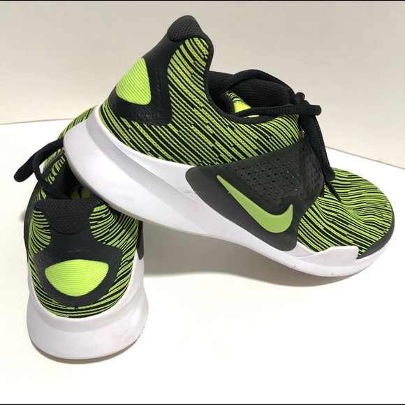 nike arrowz green
